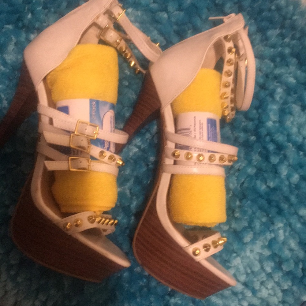 Size 10 heels